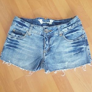 ❤ Freestyle juniors distressed frayed denim shorts